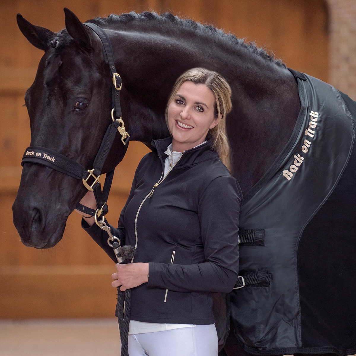 Недоуздок Back on Track Werano